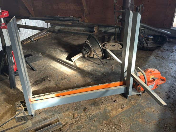 #165-•-husqvarna-chainsaw-image-1