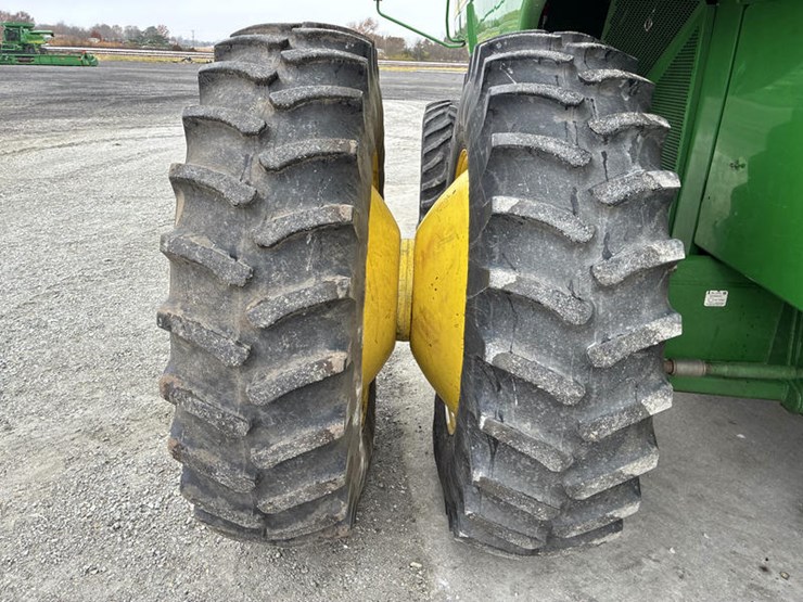 john-deere-9560-image-31