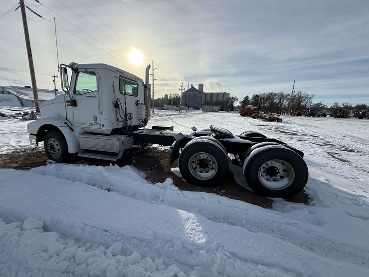 2005-international-9200-image-9