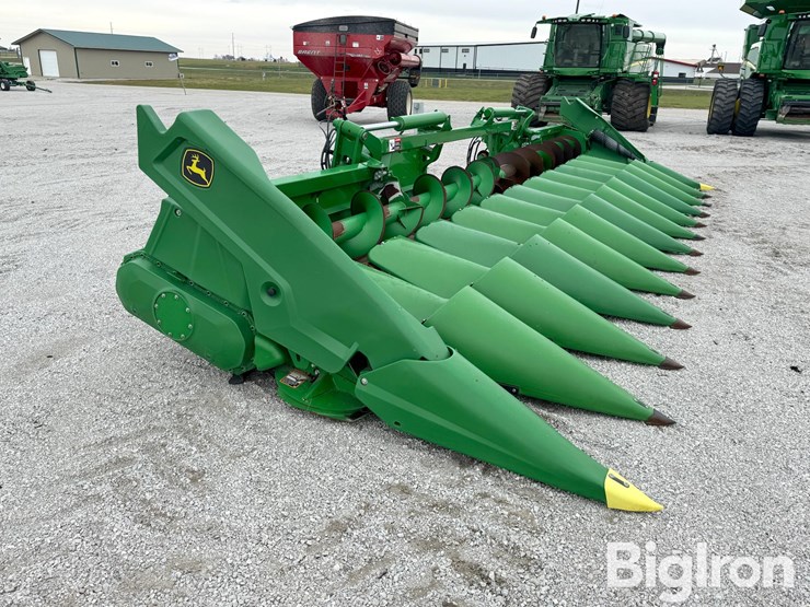 john-deere-c12f-image-3