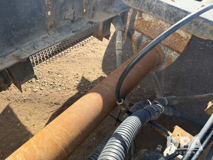 1997-volvo-f16-image-42