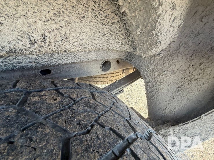 2017-chevrolet-1500-image-22