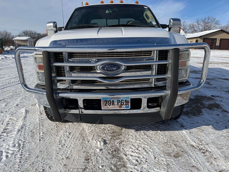 2008-ford-f350-image-35