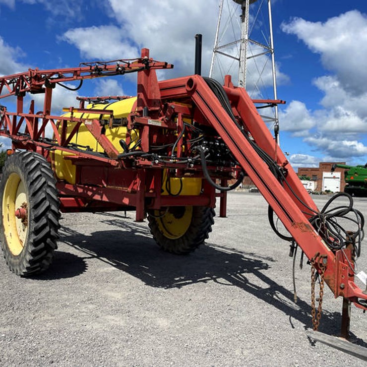 #113987 • CENTURY SPRAYER