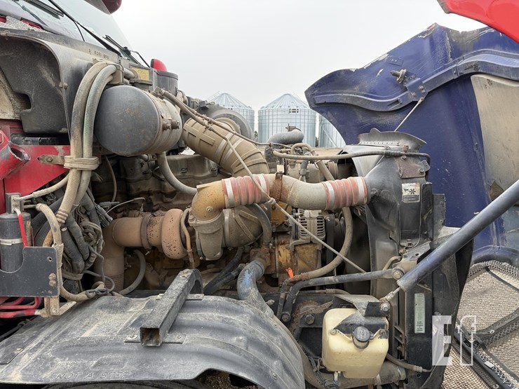 2003-kenworth-t2000-image-15