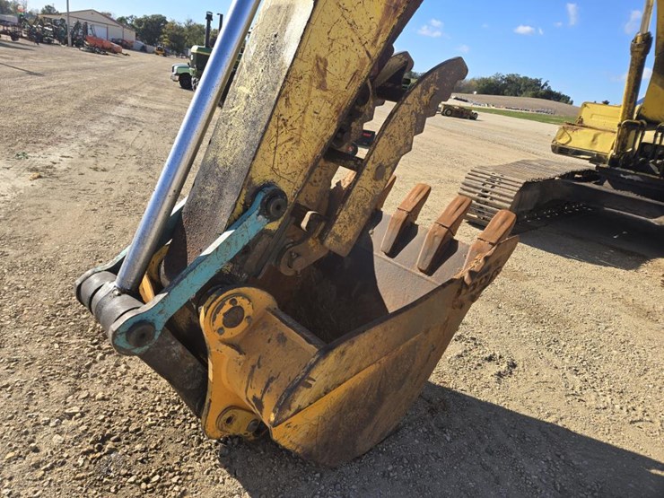 kobelco-sk220-lc-image-5