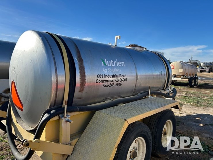 liquid-nurse-trailer-(cp1354,-tank-2087,-unit-92440)-image-5