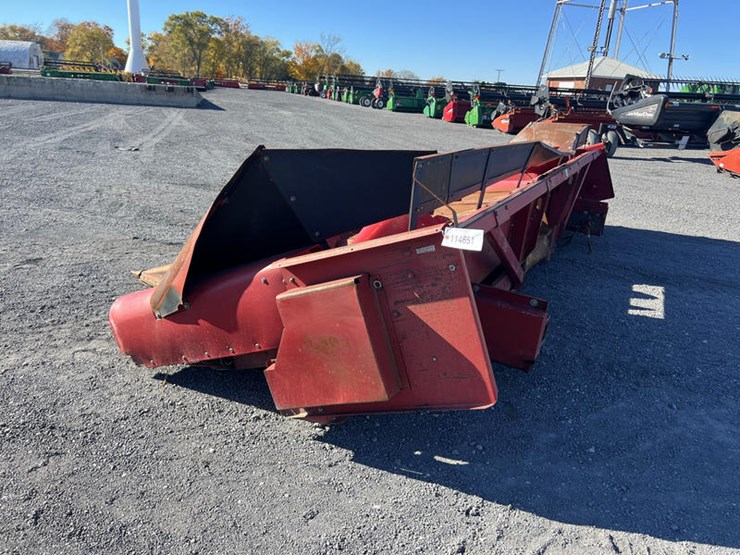 case-ih-1064-image-2