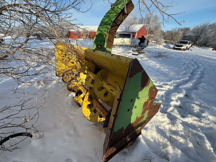 john-deere-686-image-4