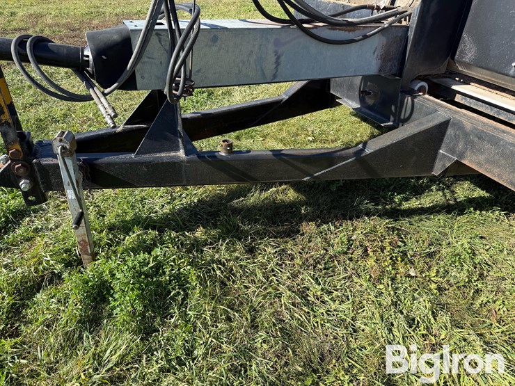 meyer’s-equipment-manufacturing-corp-2550-manure-spreader-image-11