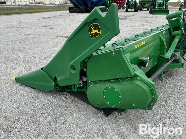 john-deere-c12f-image-17