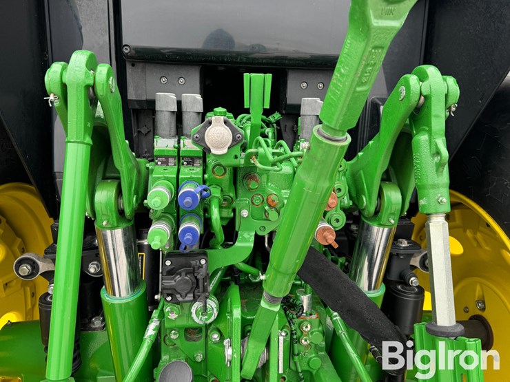 2023-john-deere-6145m-image-17