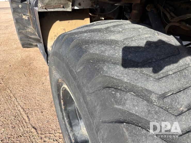 1981-new-leader-l2020-image-45