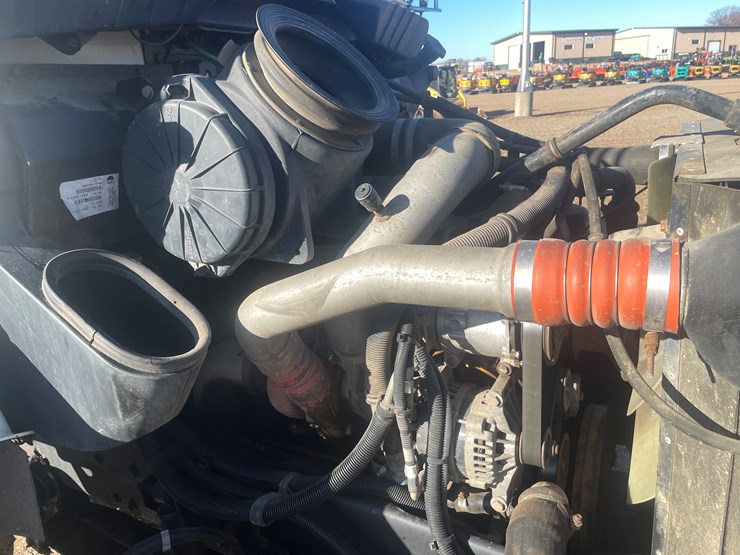 kenworth-t300-image-20