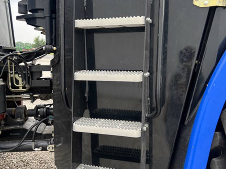 2023-new-holland-t9.600-image-26