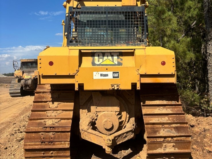 caterpillar-d6t-lgp-image-4