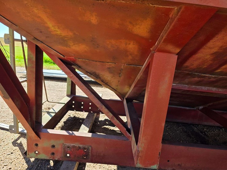 m+w-model-300b-little-red-wagon-gravity-box,-box-only,-side-extensions,-rear-lights-(need-wiring),-r-image-7