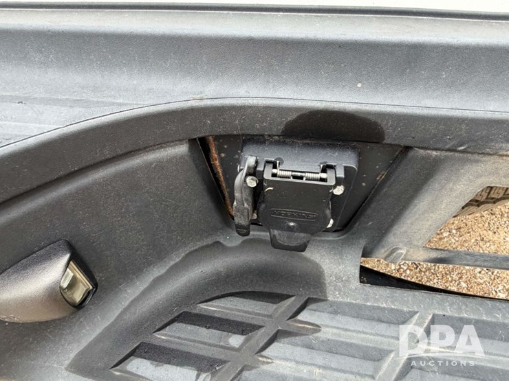 2012-chevrolet-2500hd-image-30