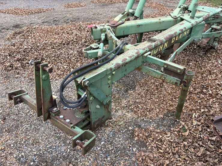 john-deere-2500-image-10