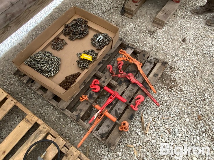 pallet-of-binders-&-chain-image-3