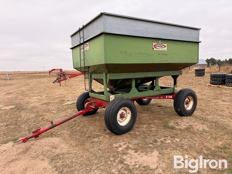 dakon-gravity-wagon-on-westendorff-running-gear-image-1