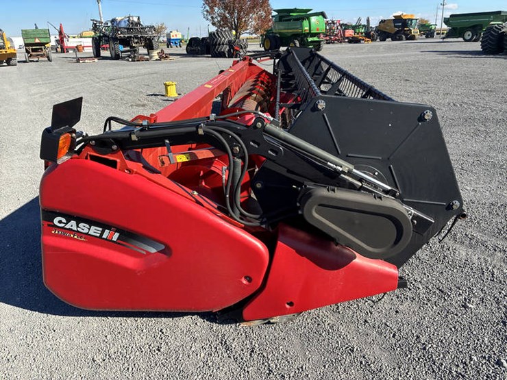 2012-case-ih-3020-image-3