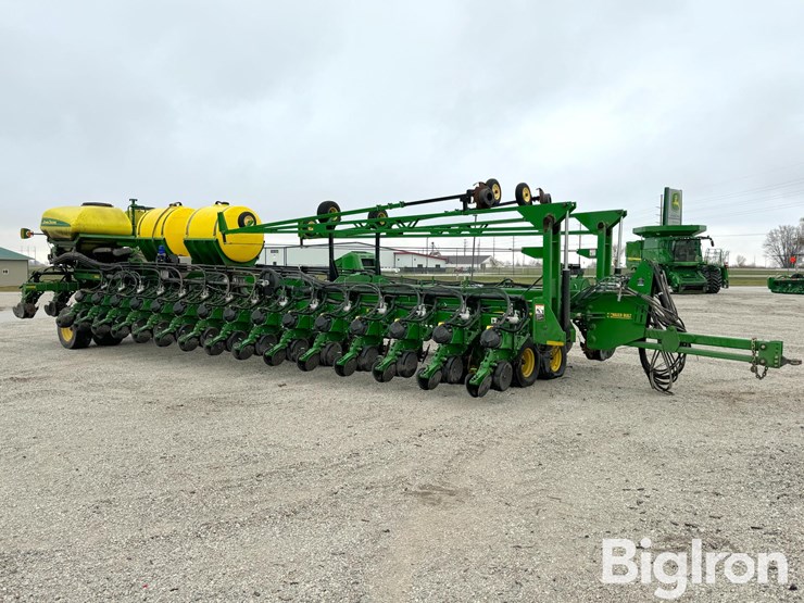 john-deere-db90-image-3