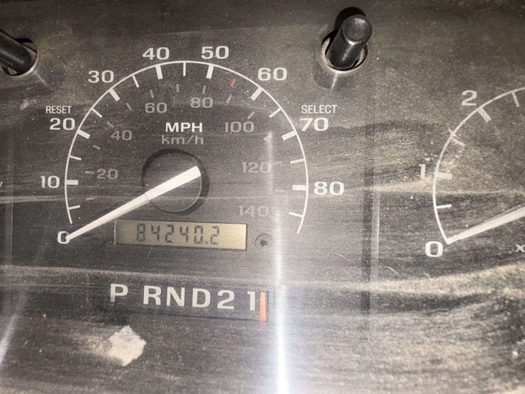 1994-ford-f350-xlt-image-22