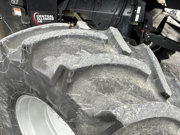 case-ih-8120-image-21