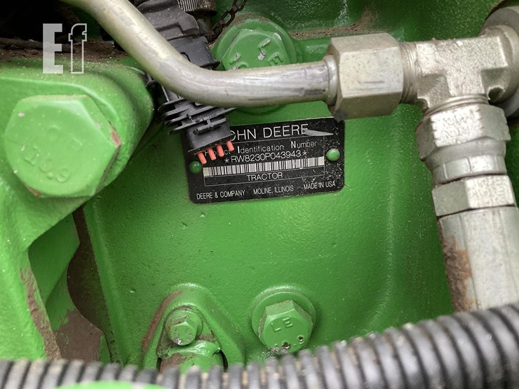 john-deere-8230-image-5