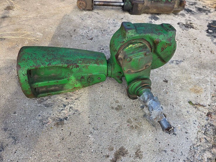 john-deere-10-image-7