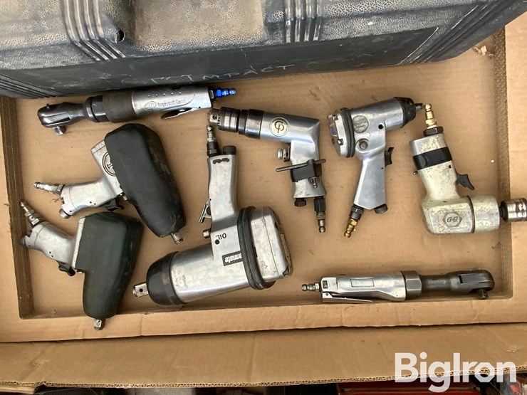 pallet-of-air-tools-&-tool-boxes-image-9