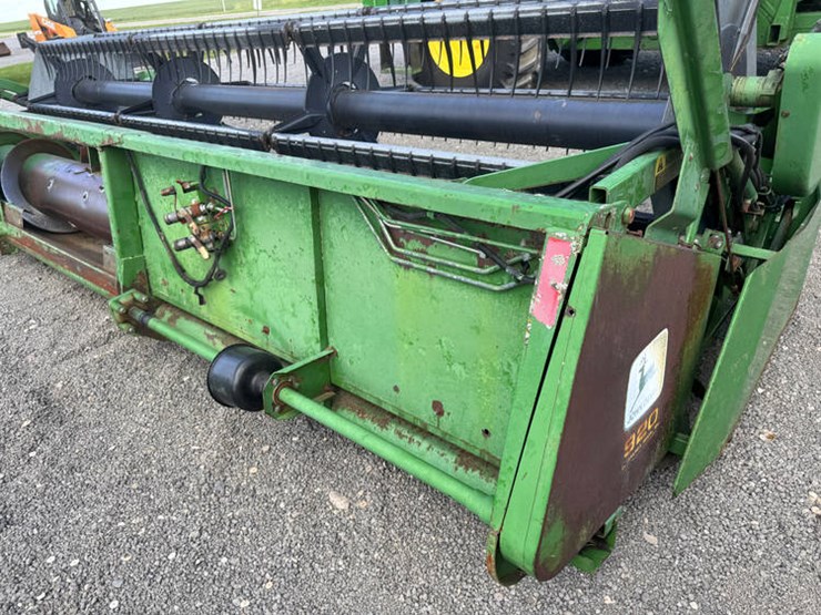 1990-john-deere-920-image-9