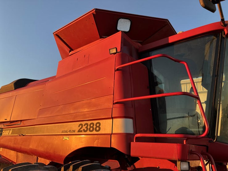 case-ih-2388-image-10