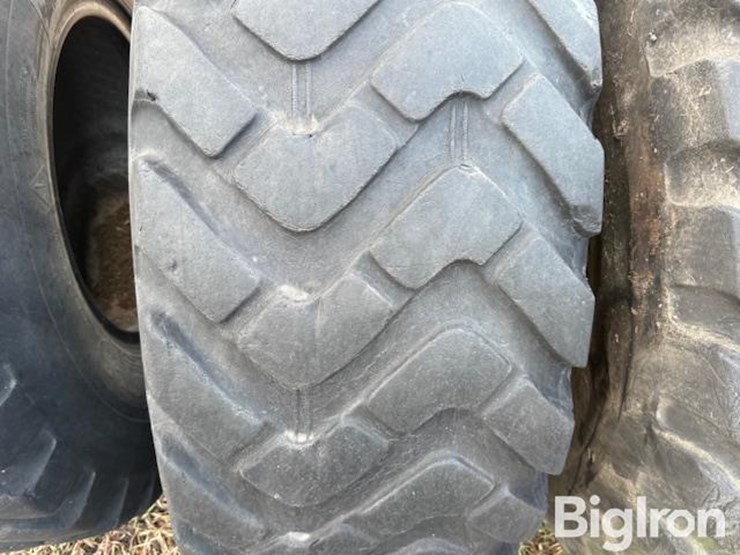 michelin-xtla-20.5-25-tires-image-13