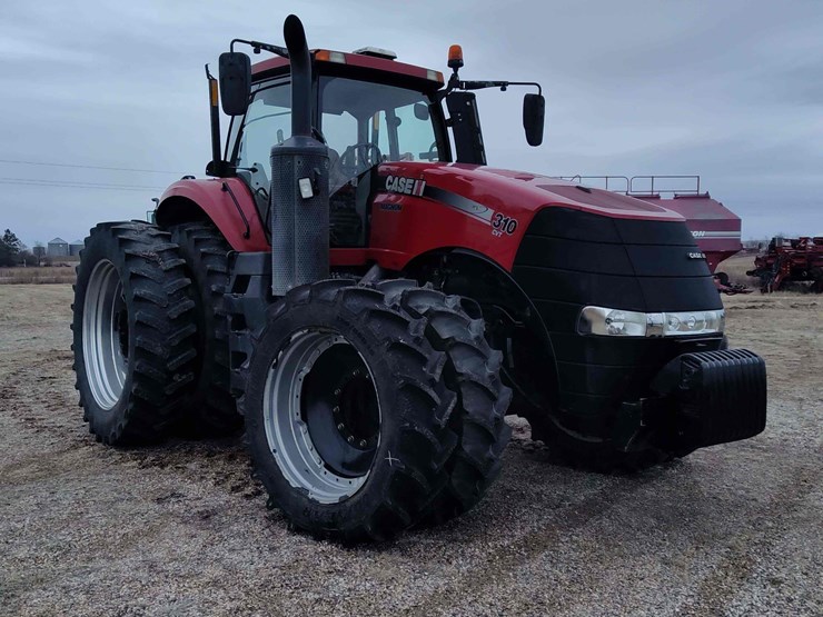 2014-case-ih-magnum-310-image-40