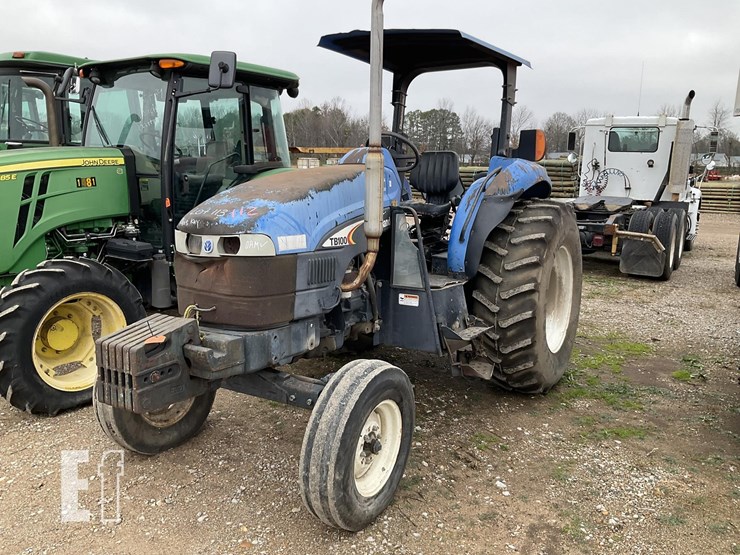 new-holland-tb100-image-5