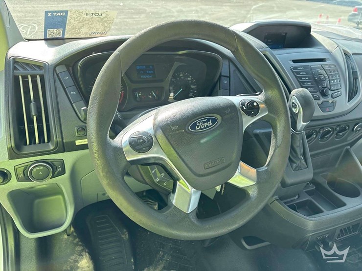 2018-ford-transit-image-14