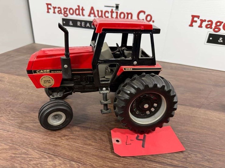 case-ih-2594-image-1
