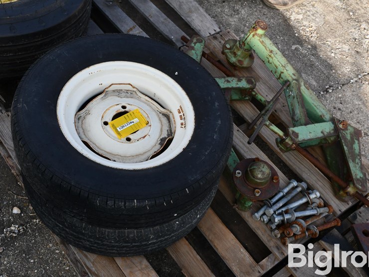 tiger-paw-p205/75r15-tires-on-4-bolt-rims-image-1