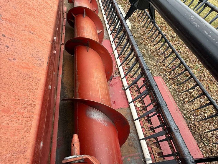 international-820-image-8