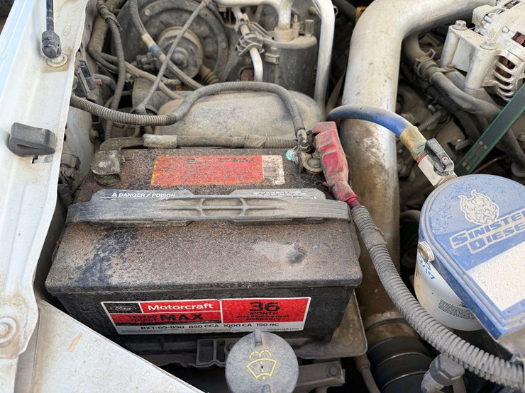 2006-ford-f550-image-36