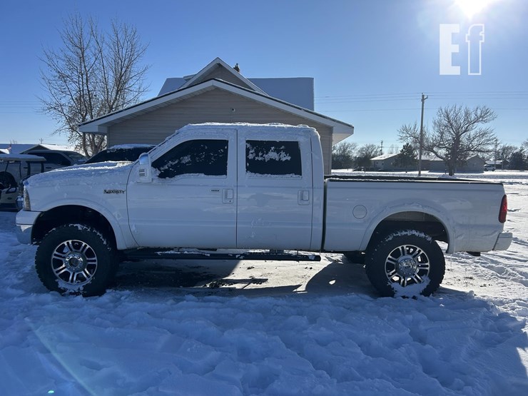 2005-ford-f350-image-11