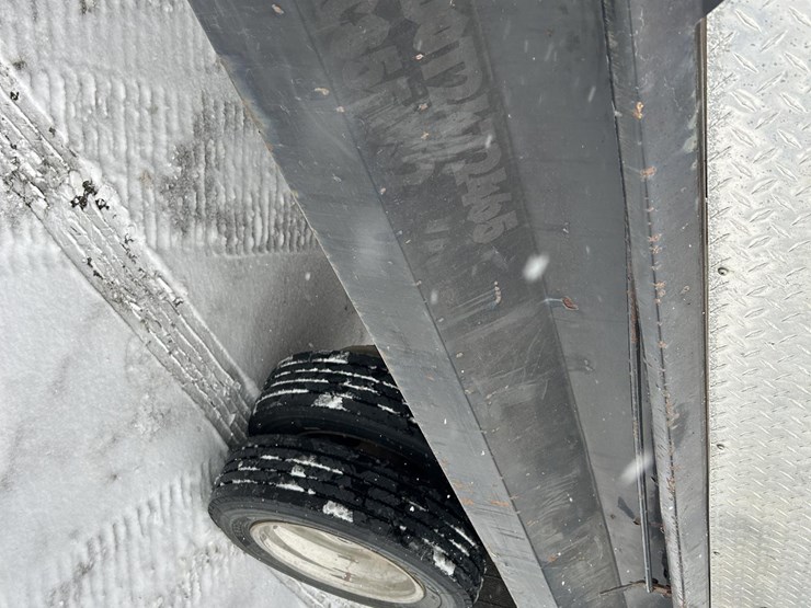 2001-ford-f450-xl-image-25