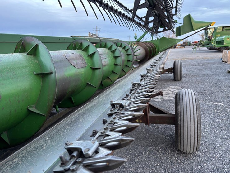 2003-john-deere-925f-image-19