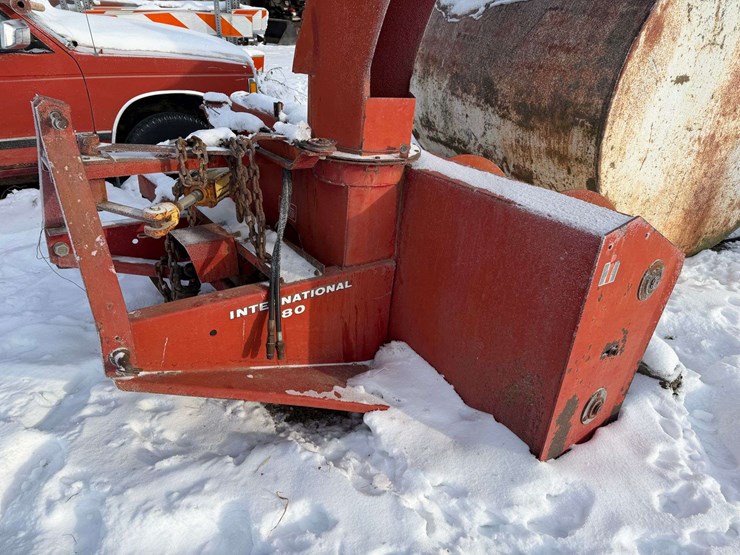 international-80-image-6