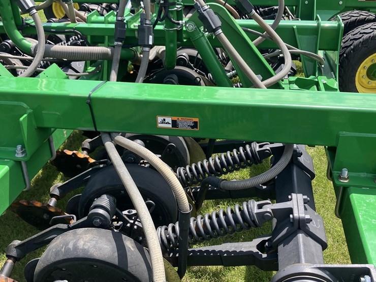 john-deere-1890-image-4