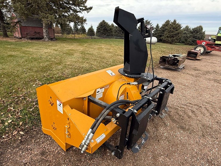 lorenz-6’-skid-loader-mounted-snow-blower,-electric-turn-and-spout,-dual-auger,-has-hoses-and-ends,-image-6