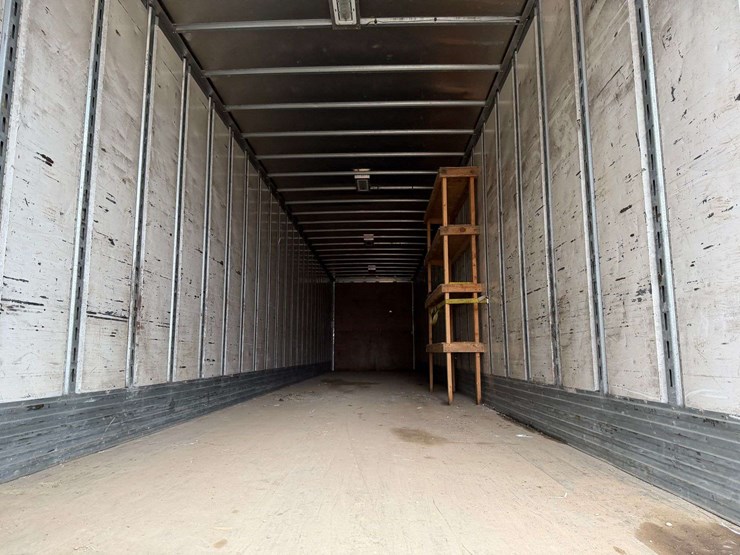 2006-utility-4000d-x-image-28