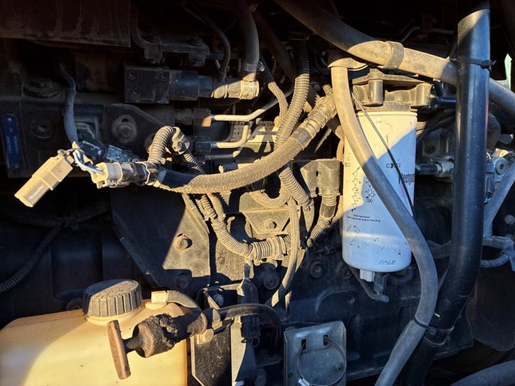 case-ih-275-image-40